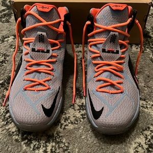 NIKE LEBRON 12 ‘EASTER’ US 11